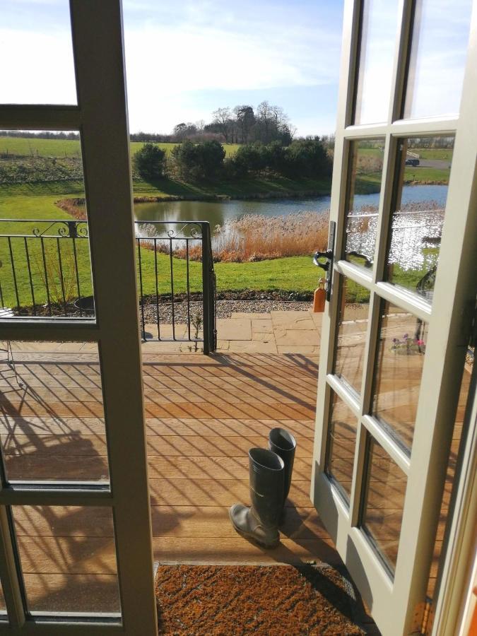 Fair Farm Hideaway Villa Waltham on the Wolds Exterior photo